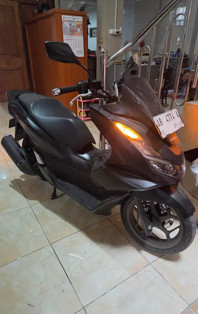 Pcx 160 hitam abs 2023 gbm kredit // tunai