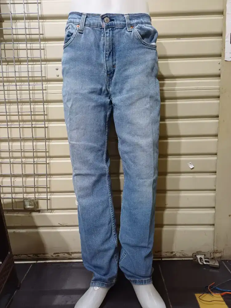 Celana Jeans Levis
