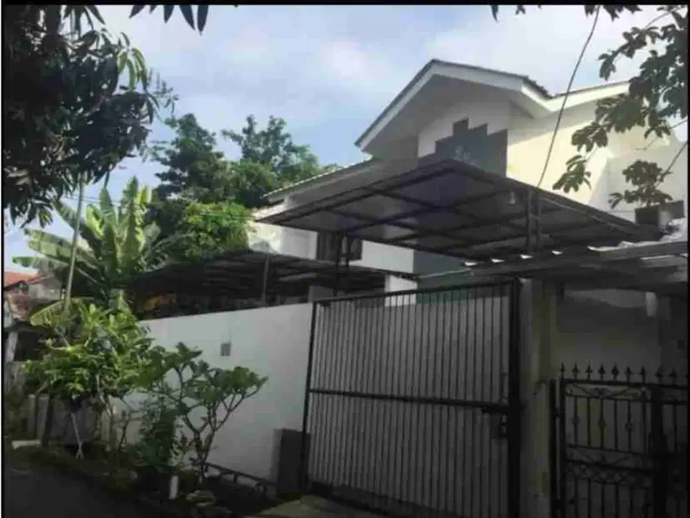 rumah bahan tanah luas di Cipinang indah Jatinegara