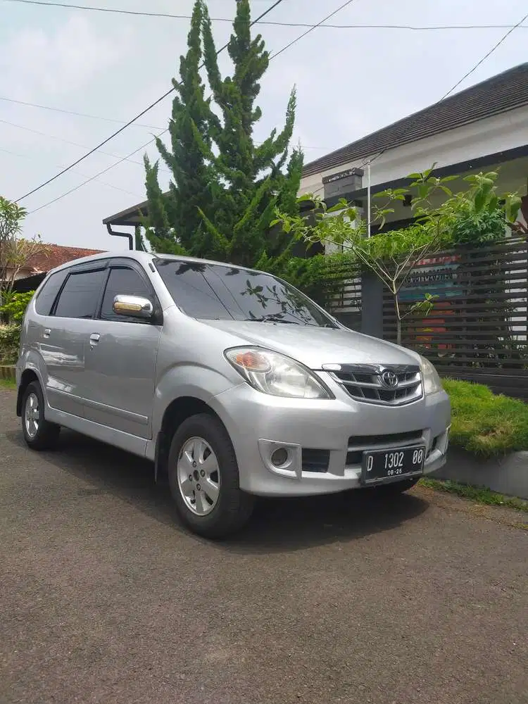 Toyota Avanza 2011 Bensin