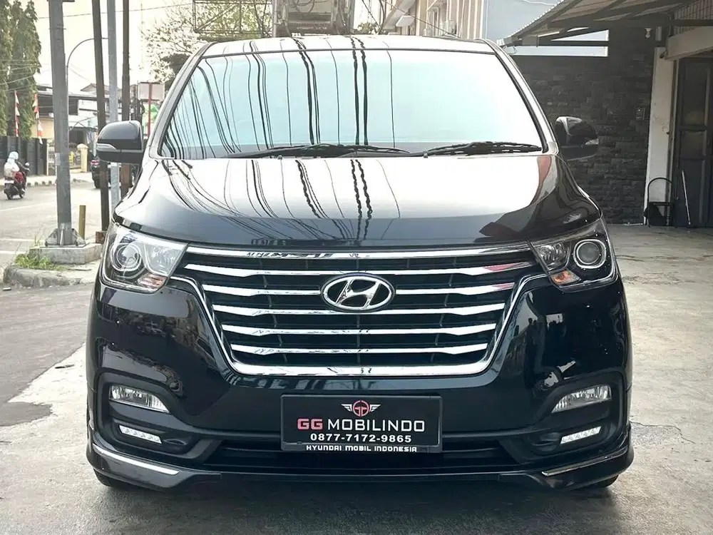 Hyundai H1 2.4 Royale Automatic Th 2021