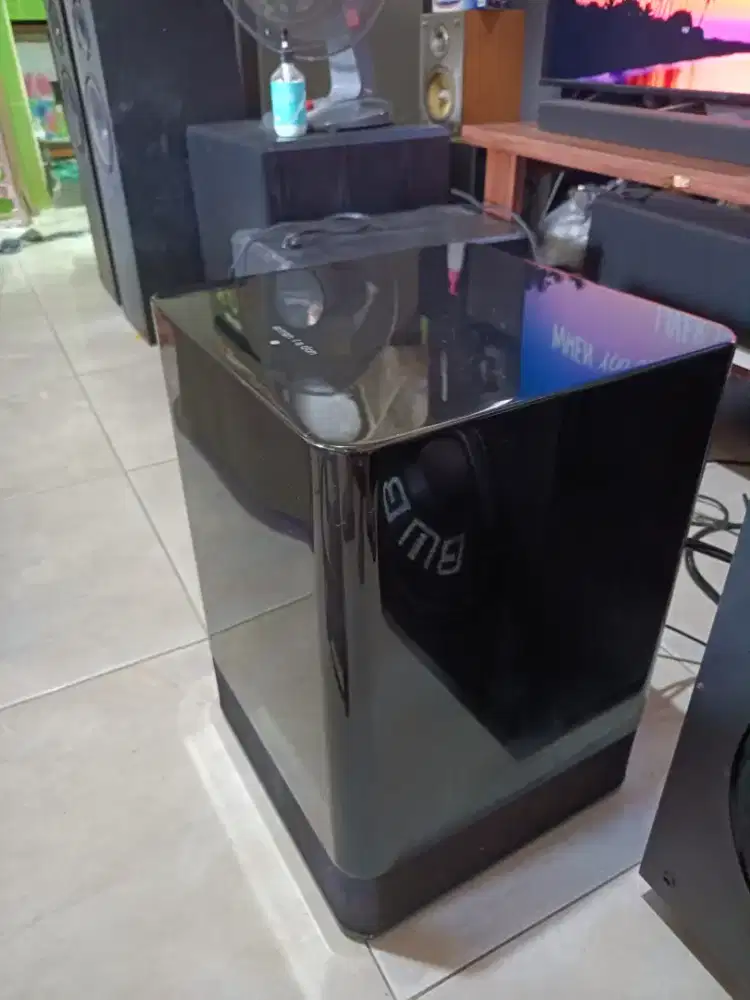 Speaker Subwoofer Aktif Harman Kardon Gloxy