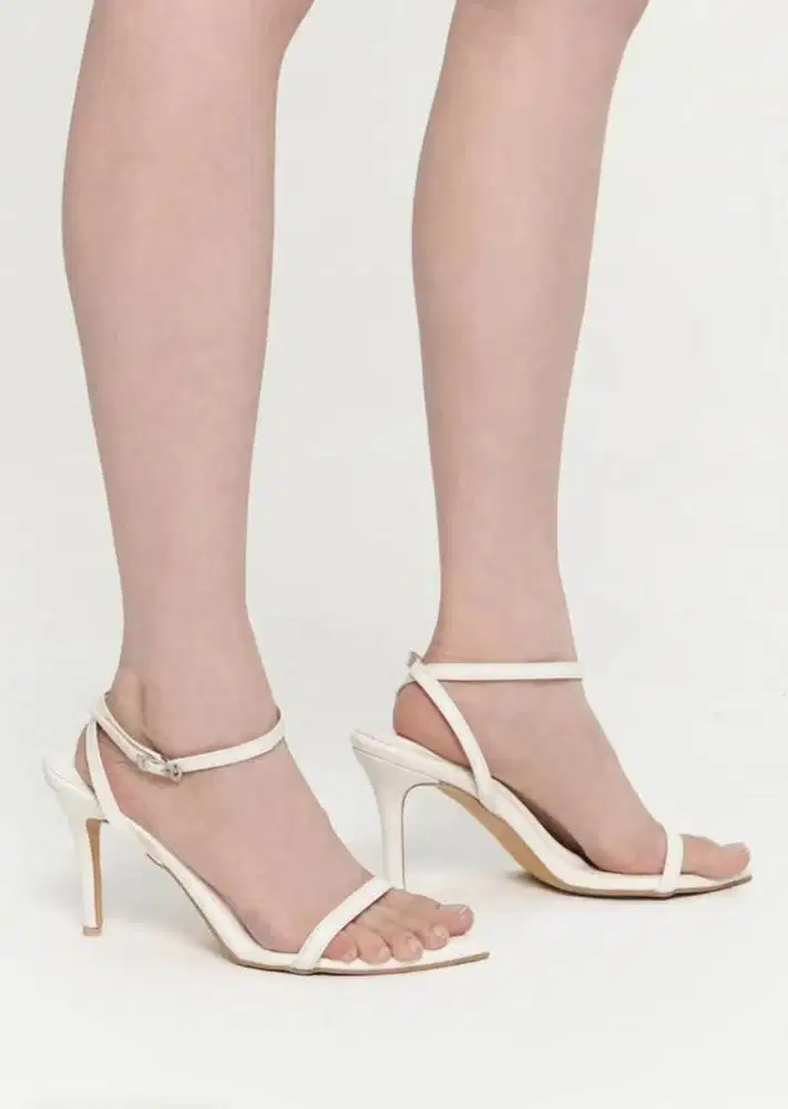 Mon Rue, Lisa Heels