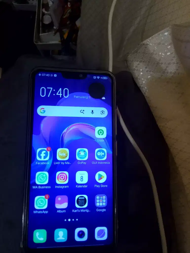 Vivo V9 4/64 Orian minus ada Tompel & titik white spot lain2 normal 0%