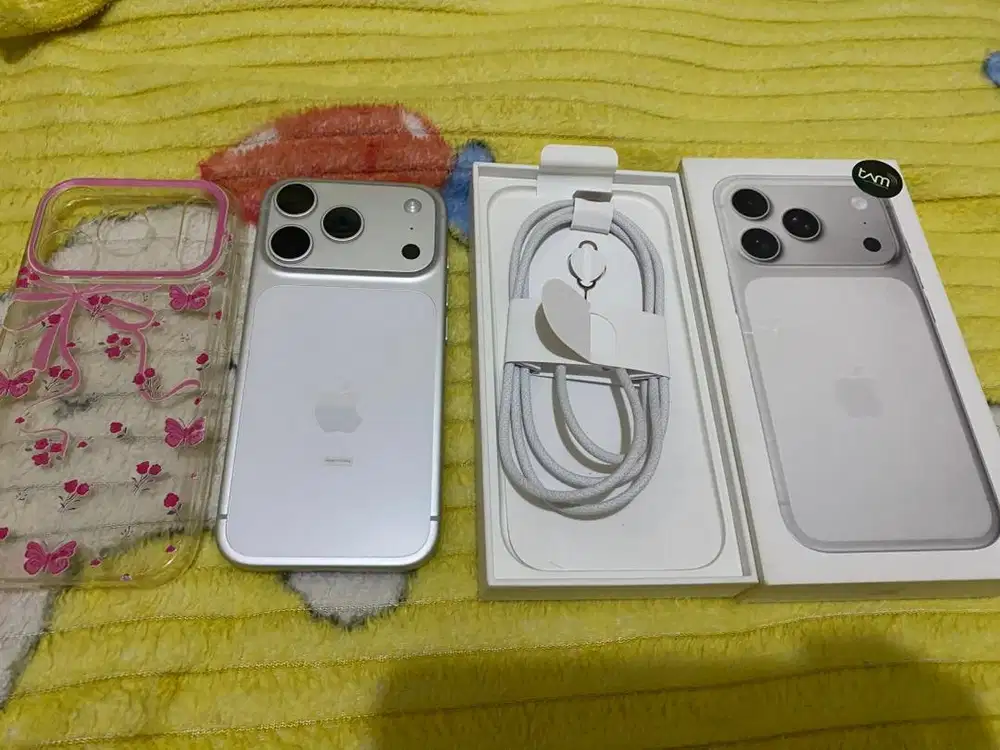 Iphone 17 pro 256 gb garansi TAM