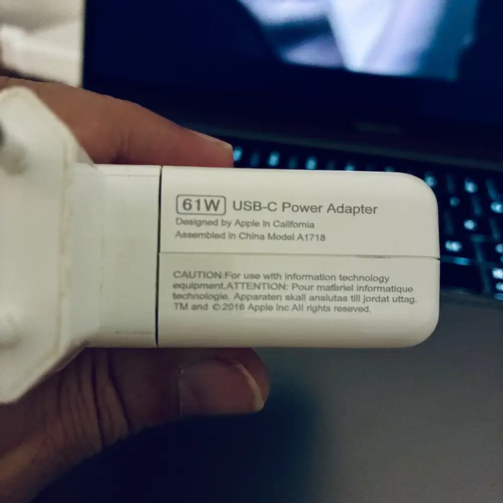 Charger MacBook Pro 61 Watt