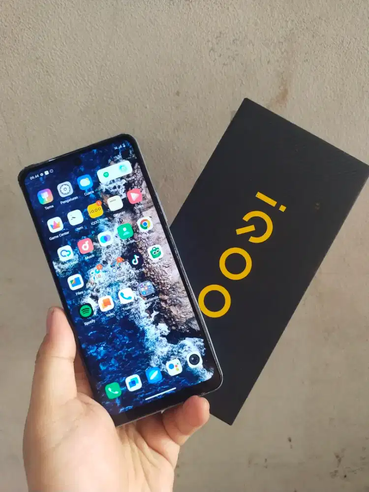 Bisa Tukar Tambah Iqoo Z7X 5G 8+8 / 128 Gahar parah Snapdragon 695