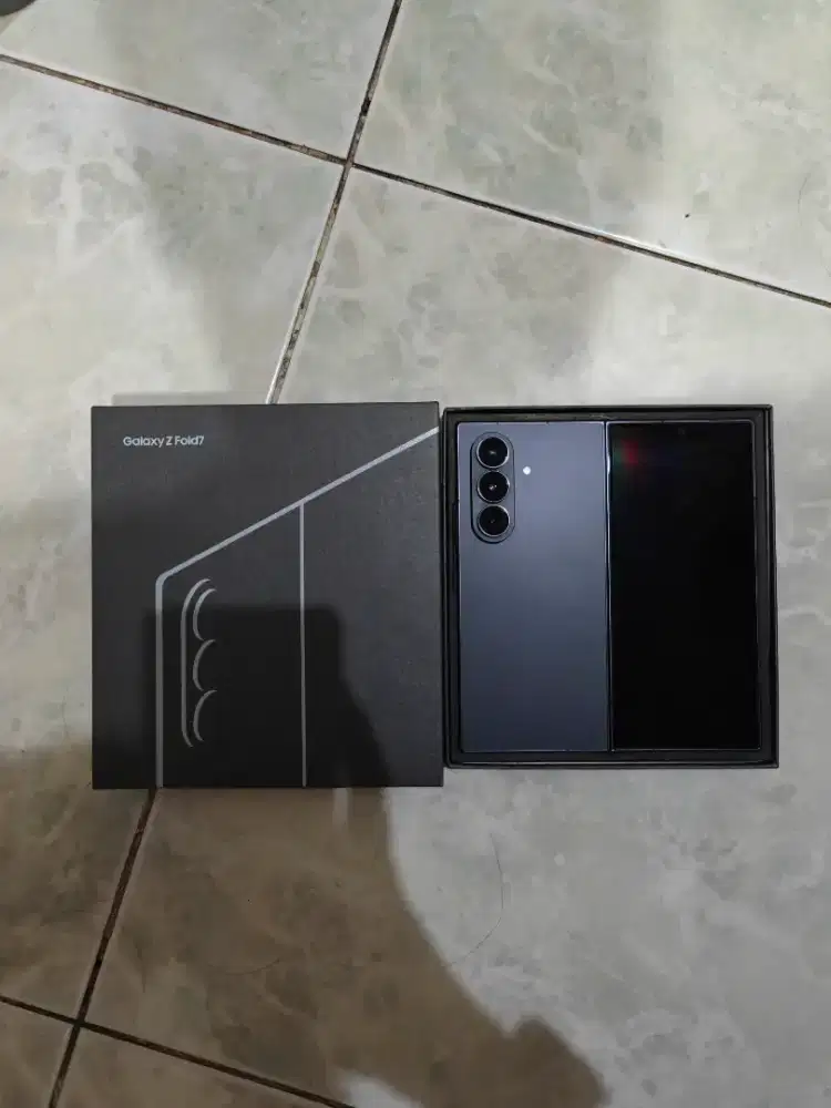 Samsung Z Fold 7 12/512gb SEIN zfold fold7 zfold7