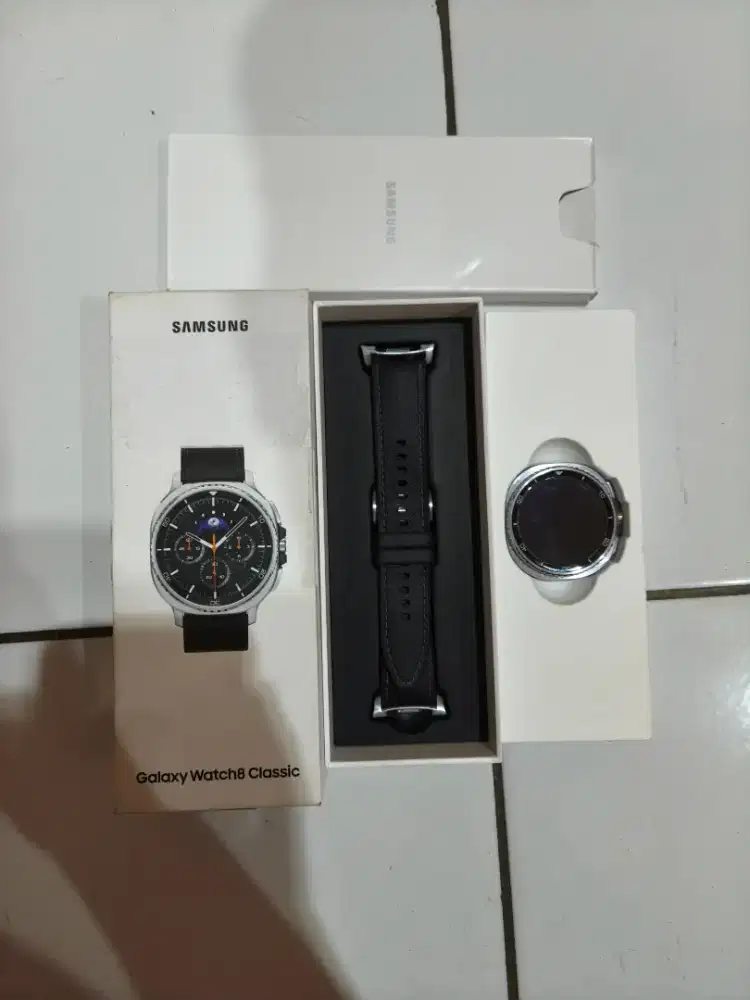 Samsung Watch 8 Classic 46mm SEIN