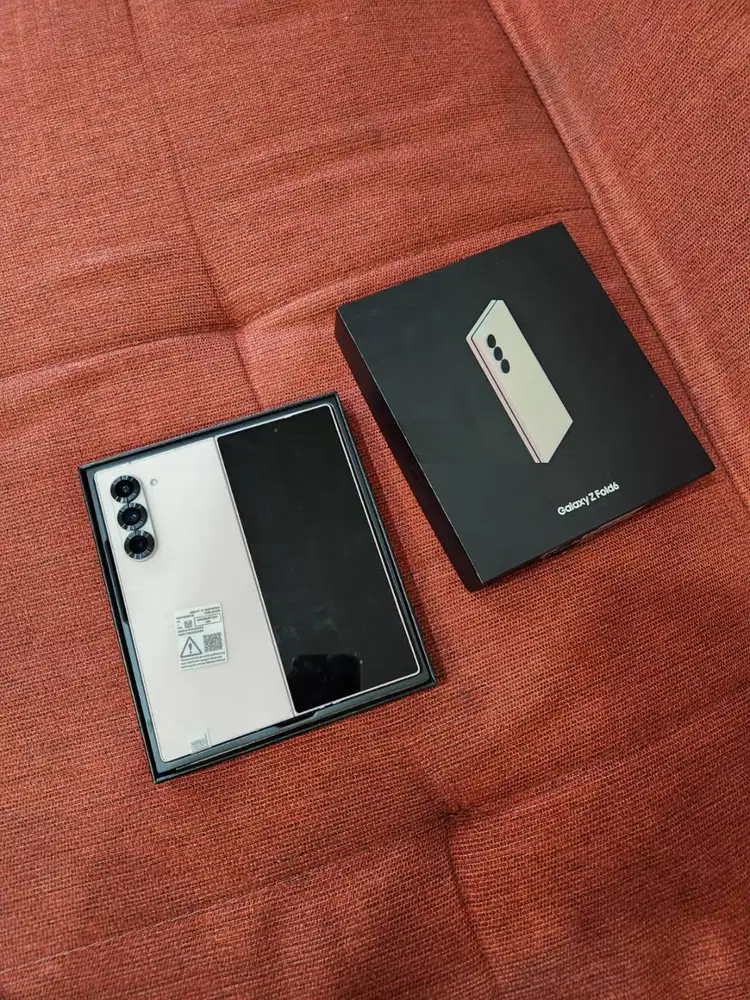 Samsung Galaxy Z Fold 6 12/512gb sein