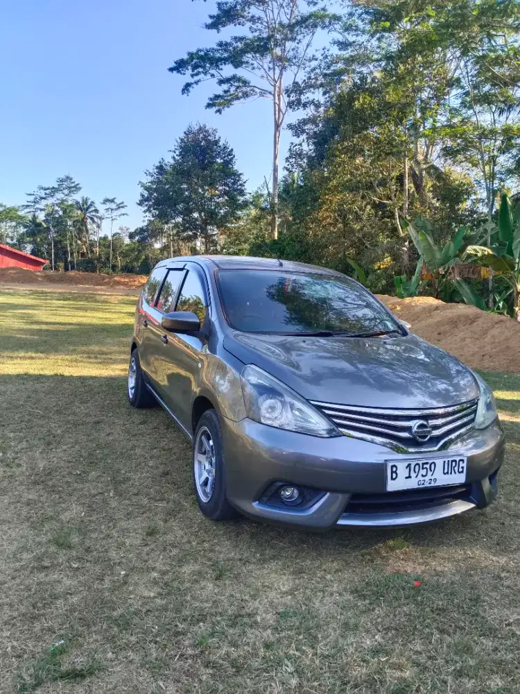 Grand Livina SV 2013 Matic