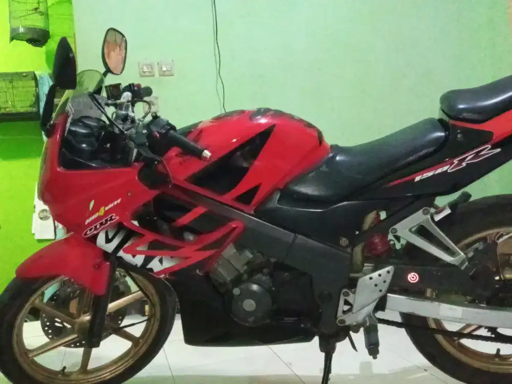 Motor CBR 150R Thailand