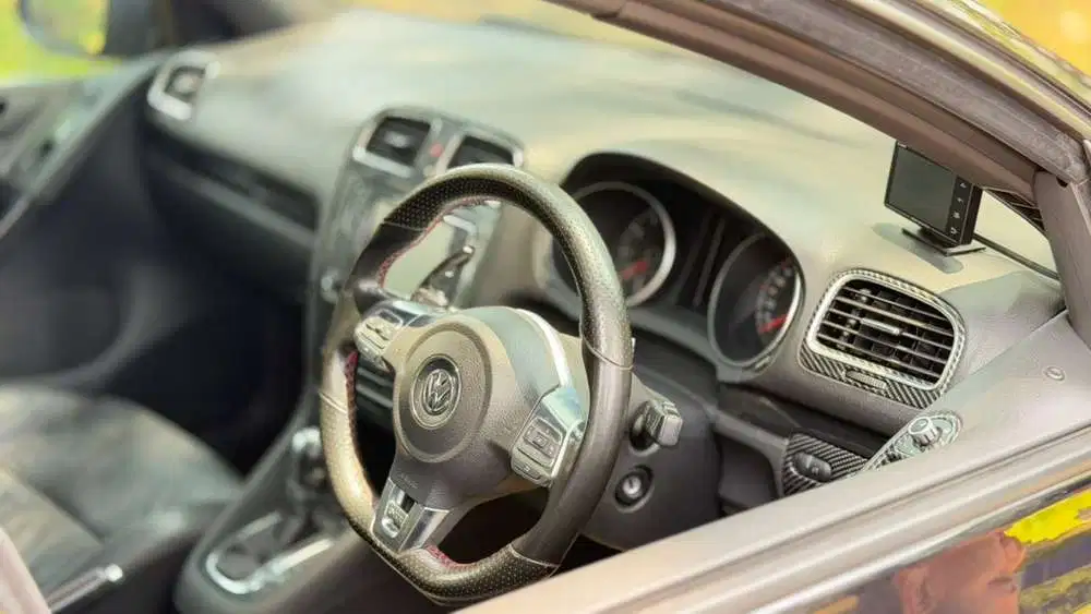 Volkswagen Golf 2010 Bensin