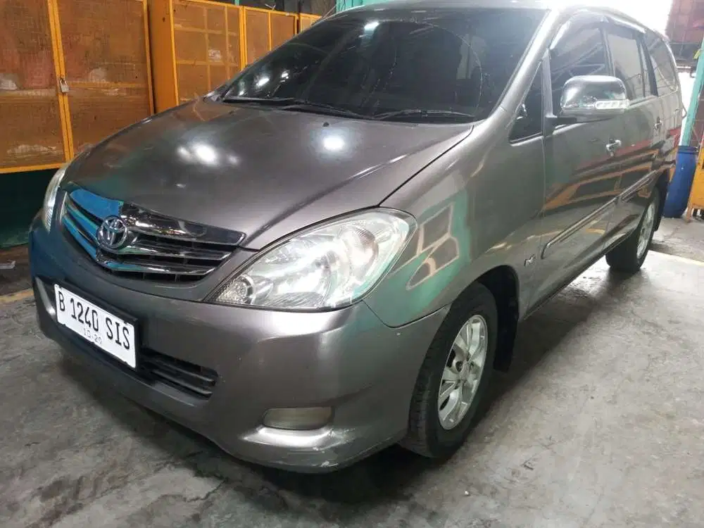 Toyota Kijang Innova 2010 Diesel