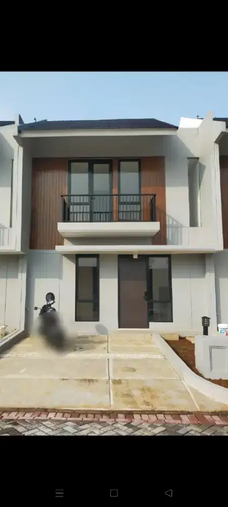 DISEWAKAN RUMAH 2 LANTAI (rumah baru)