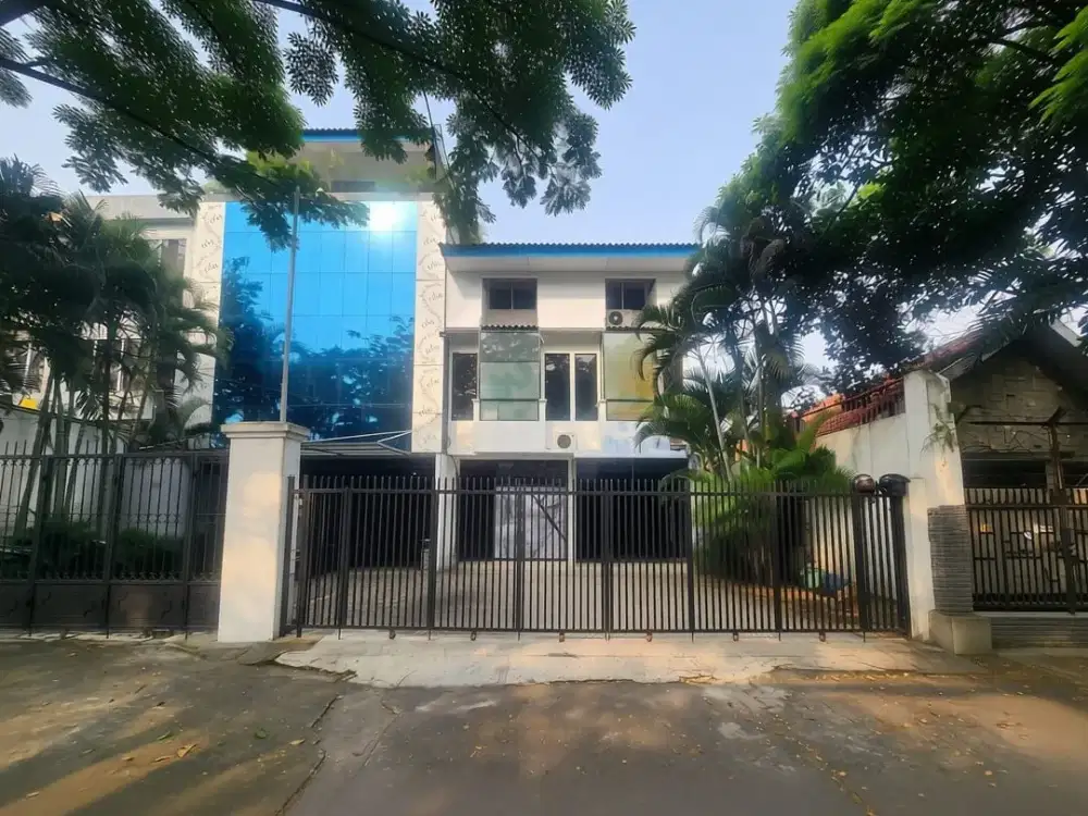 DIJUAL RUKO 3 LANTAI Lokasi Strategis Tebet Barat Dalam Raya
