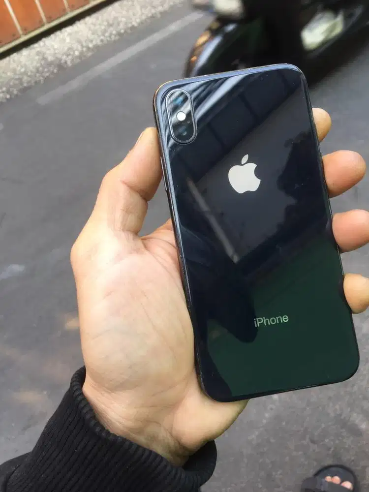 IPHONE X IBOX 256 LENGKAP