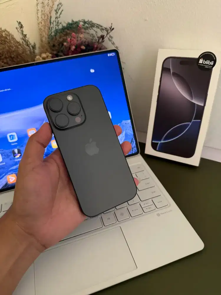 Iphone 16 pro 256gb ibox fullset like new garansi panjang