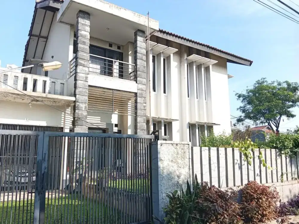 Dijual Rumah Siap Huni di Komplek Waringin Permai, Jatiwaringin - Jakarta Timur