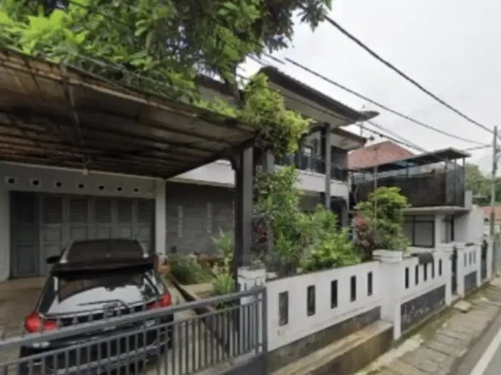 Rumah Luas Siap Huni di Jl Matraman Dalam Menteng Jakarta Pusat