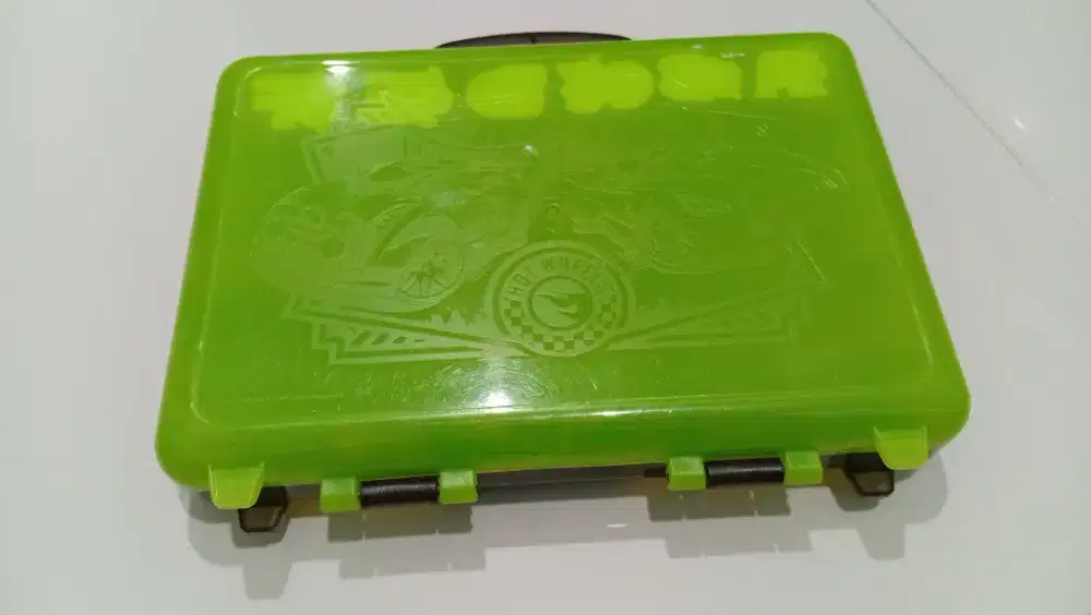 Kotak penyimpanan Hot Wheels