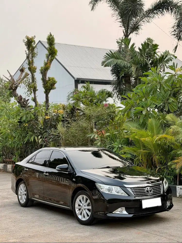 {Harga Cash} Toyota Camry XV50 2.5 A/T 2014