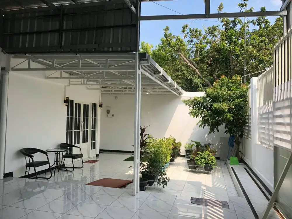 Dijual Rumah + Kost di Jl. Empu Mahesura No.4a, Kepanjen, Kec. Jombang