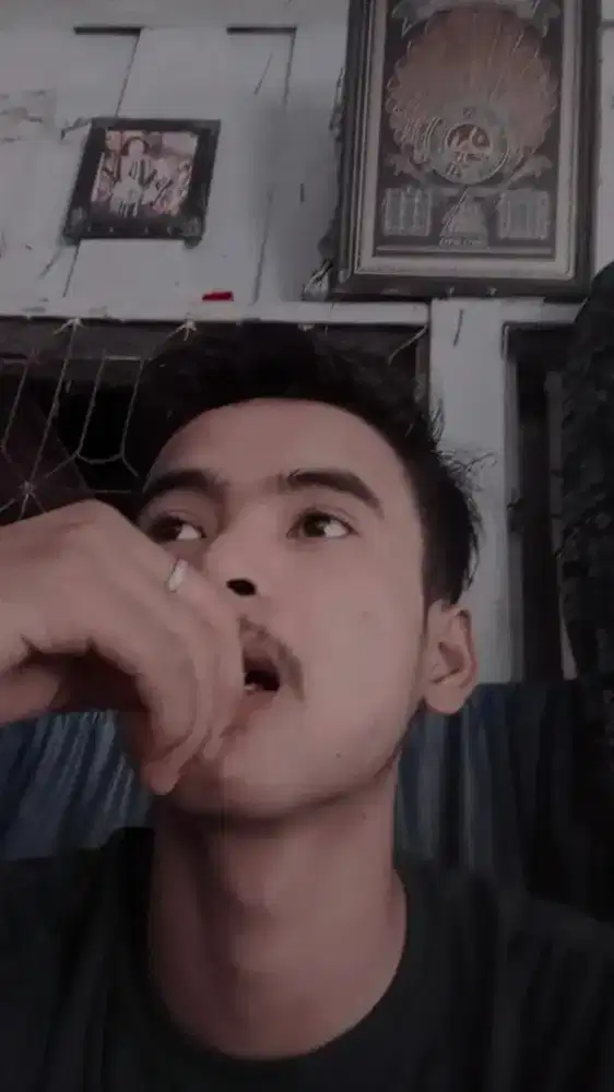 Cari pekerjaan kalo ada yang sif malam