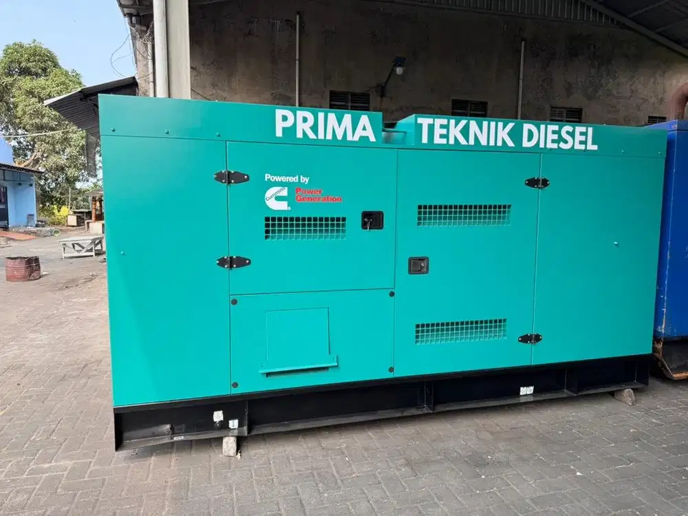 Genset Cummins 250 kva Tahun 2023
