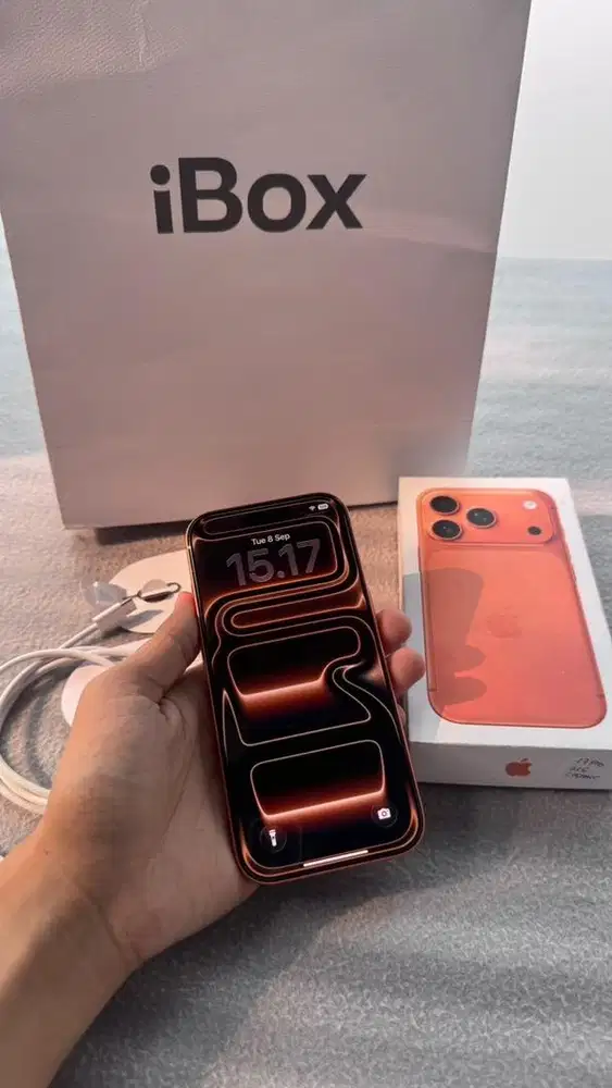 iPhone 17 Pro 256gb iBox Garansi on Fullset