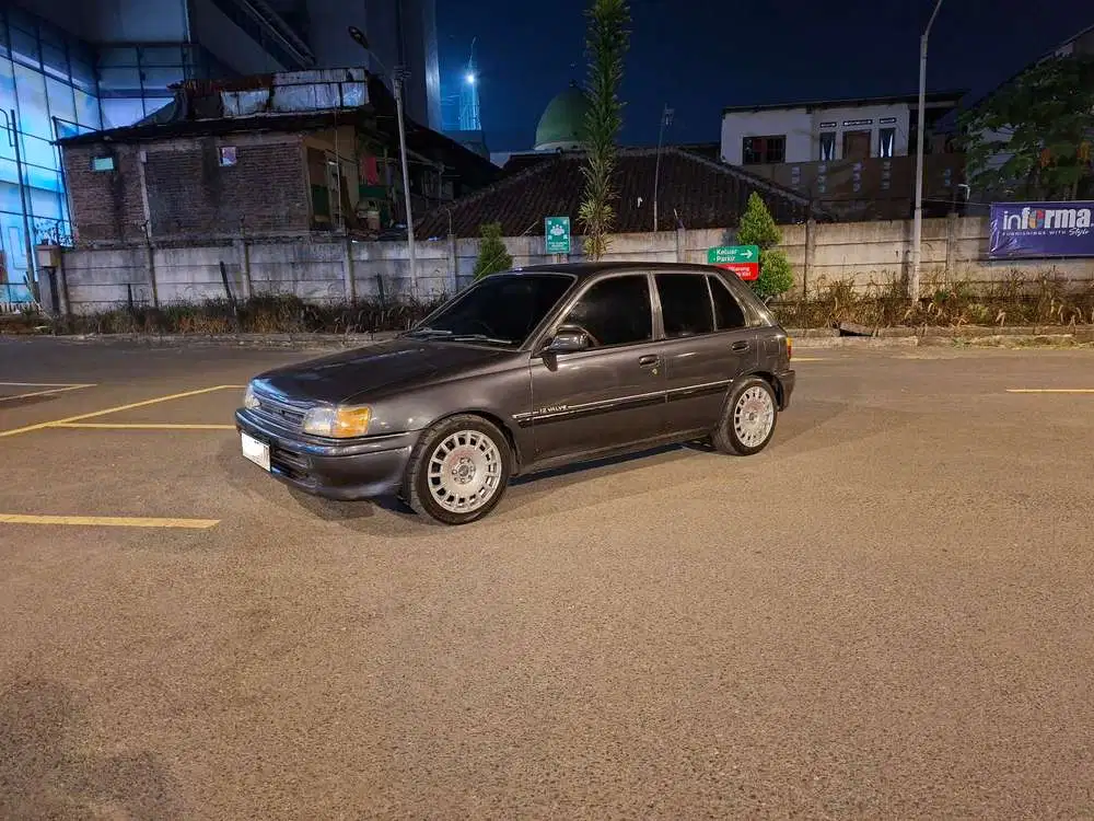 Toyota Starlet 1990 Bensin
