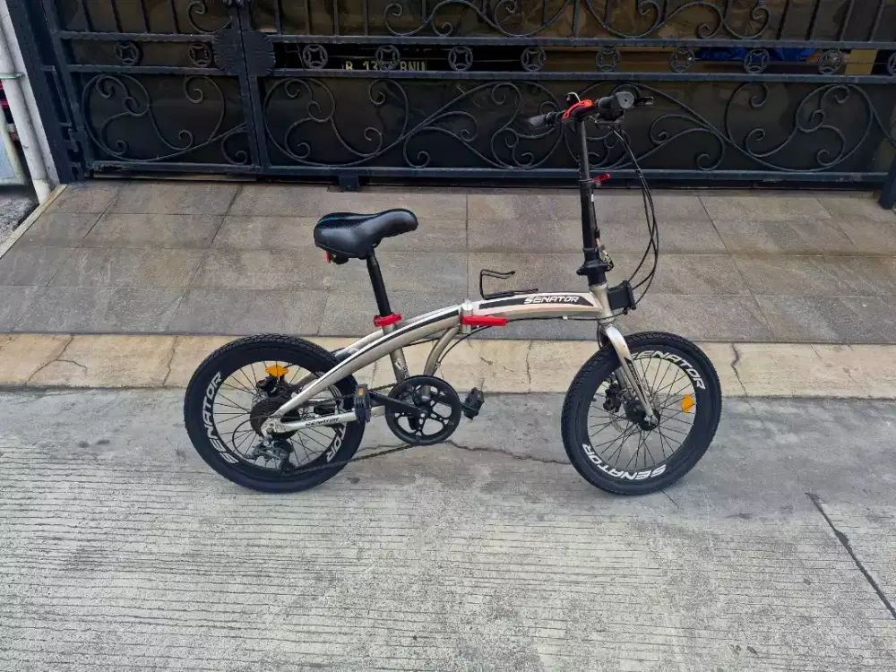 Sepeda lipat element senator