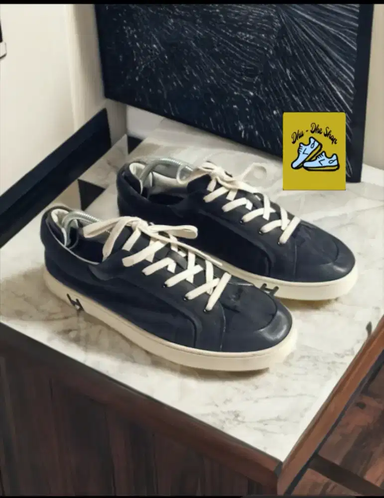 Sepatu Hermes calfskin  Black size 42 original mewah dan berkelas