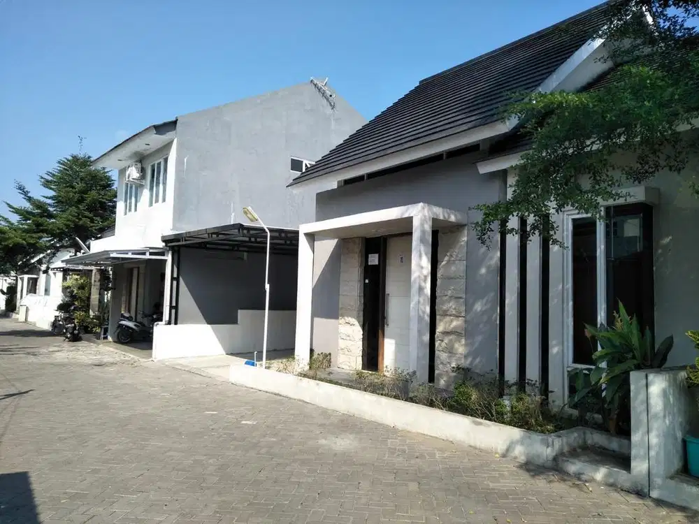 Disewakan Rumah Cluster No.10