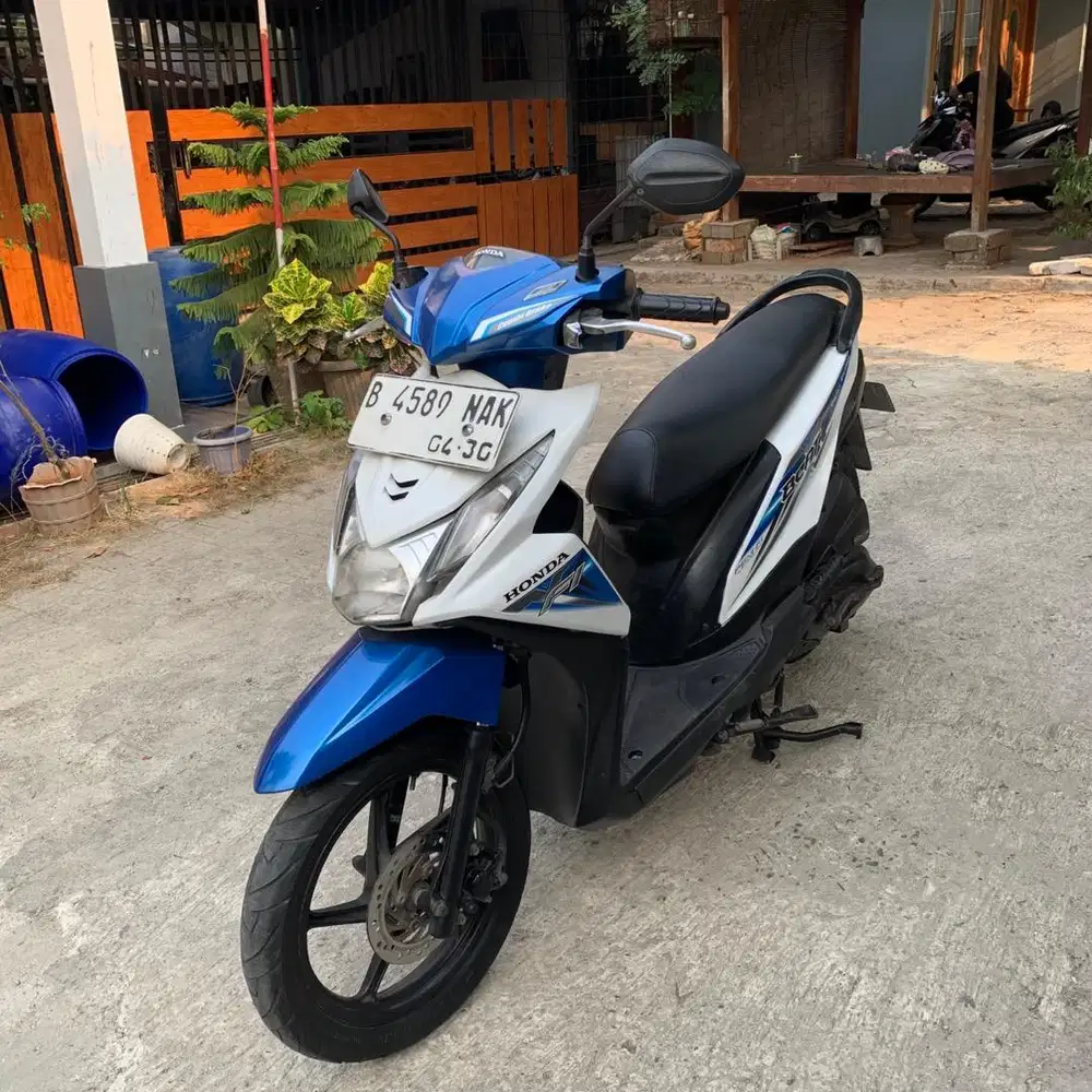 HONDA BEAT 2015