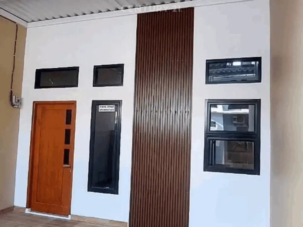 Dijual Rumah Cantik Di Jalan Utama Harapan Indah Bekasi