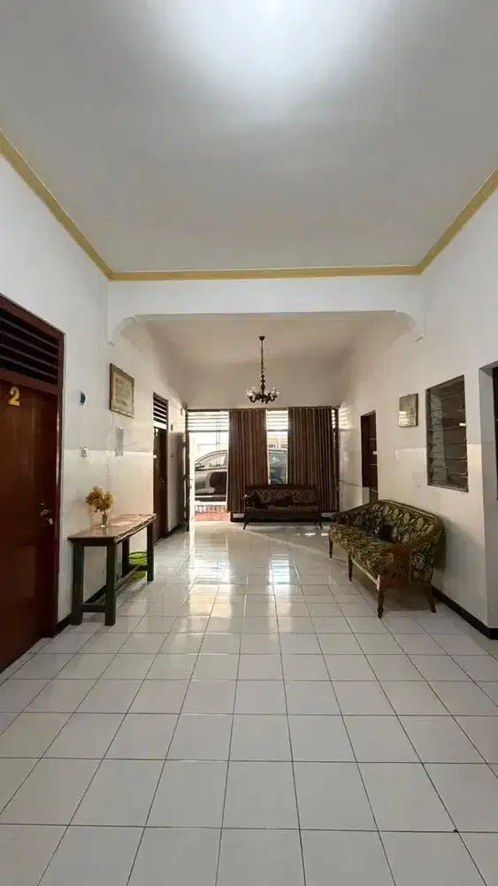 RUMAH TANAH LUAS JALAN BERUANG GAYAMSARI SEMARANG