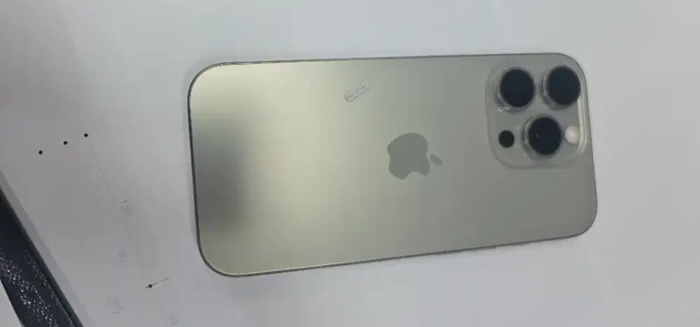 Iphone 16 pro 256GB natural titanium ex resmi super mulus