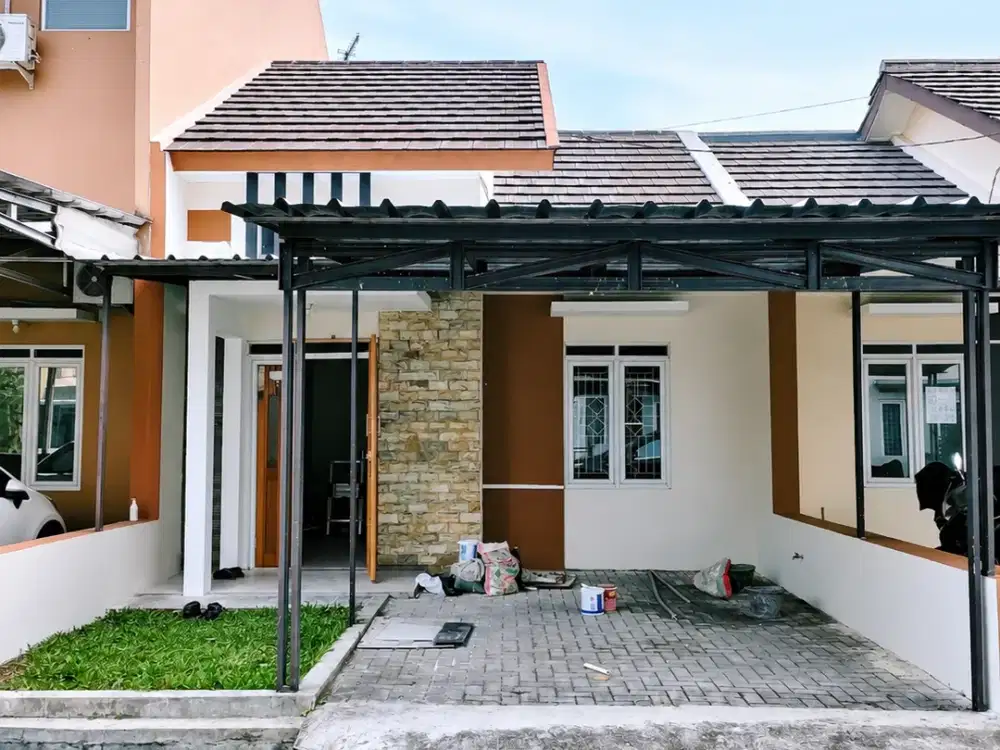 Dijual rumah siap huni strategis di Diamond residence sayap Taman kopo indah
