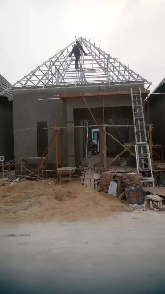Tukang panggilan las, batu, pelapon,dan lain lain