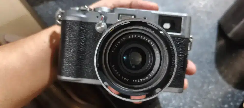 Kamera Fujifilm x100