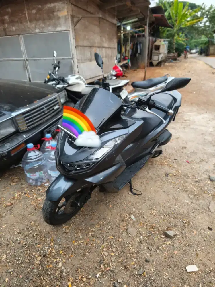 PCX 160 cbs .warna grey