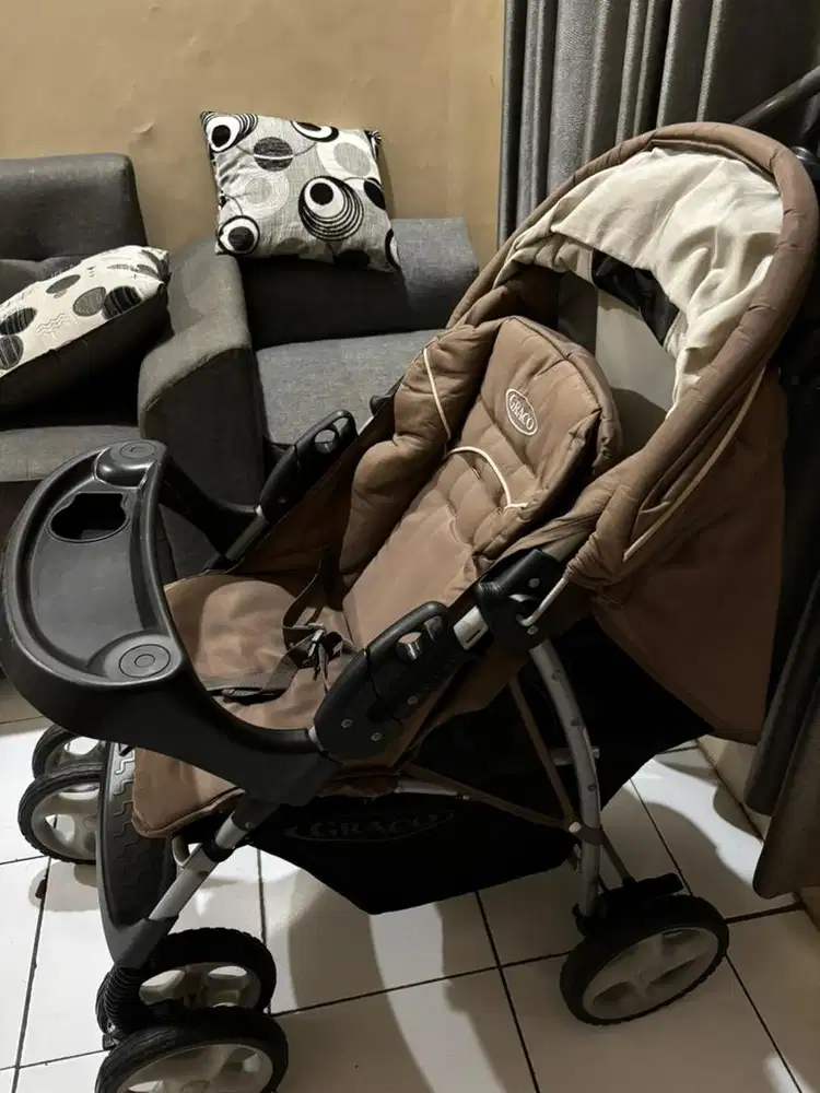 DI JUAL STROLER GRACO