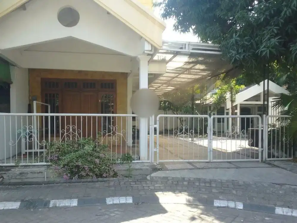 DIJUAL RUMAH RAYA BABATAN PRATAMA
