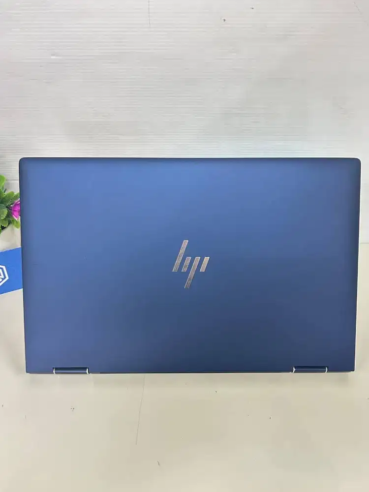 Hp Elite dragon fly g2 core i7 g11 ram 32gb ssd 512gb