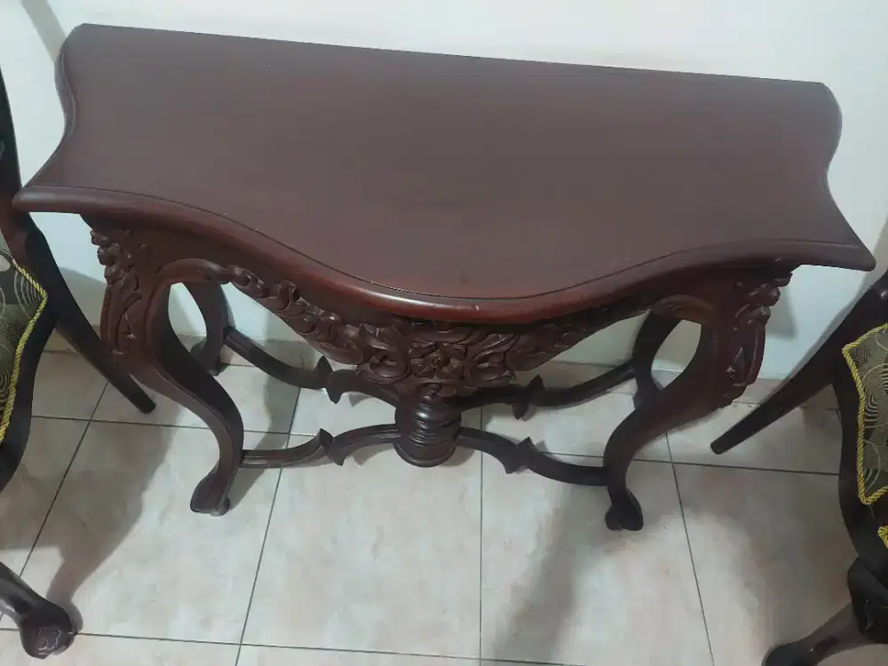 Jual meja hias unik