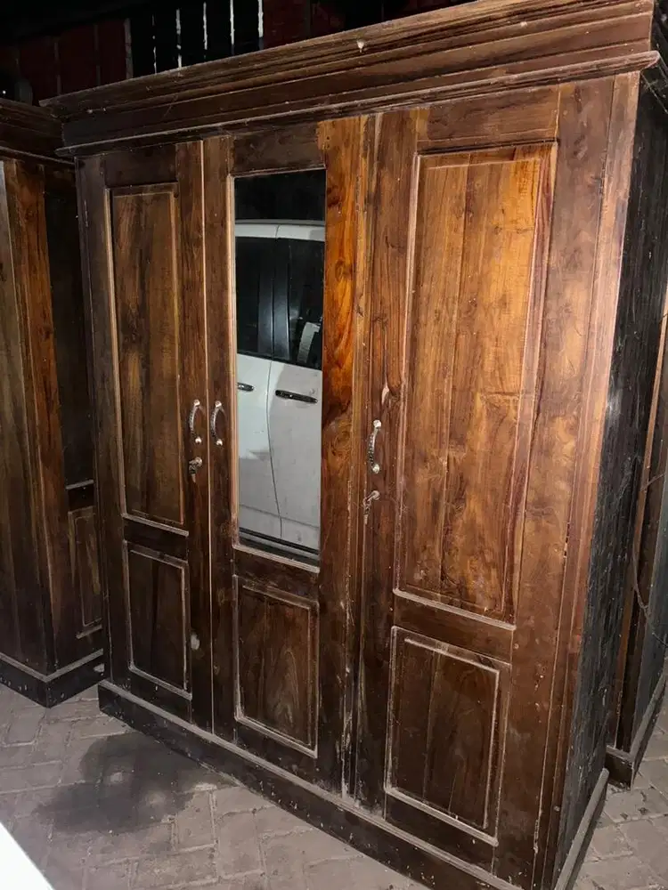 Jual lemari jati 3 pintu
