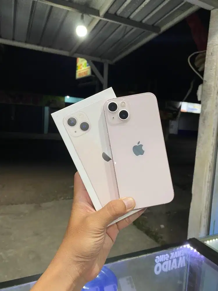 Iphone 13 128gb iBox Second Lengkap BH 100% Habis Ganti Ori