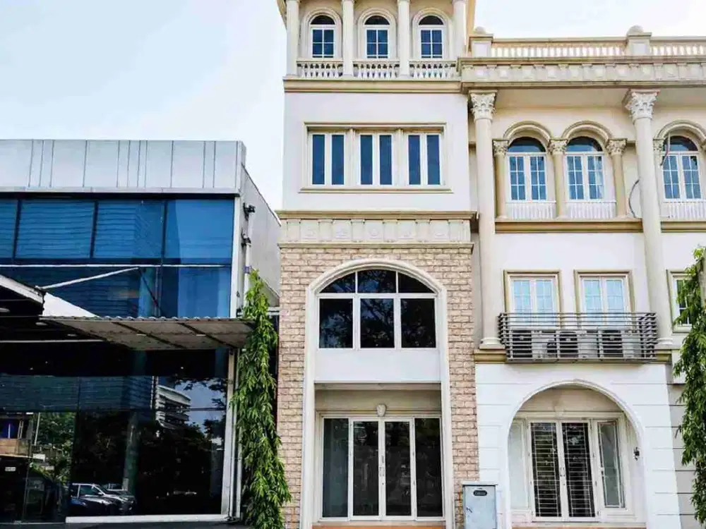Disewakan Ruko 4 Lantai Puri Mansion, Jakarta Barat