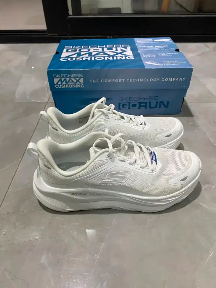 FIX PRICE Sepatu wanita SKECHERS Original NEW
